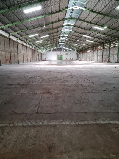 DISEWAKAN GUDANG DI MARGOMULYO SURABAYA