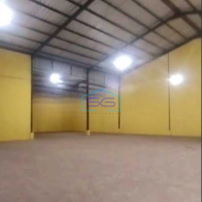 Disewakan Gudang Akses Container 40 Feet Luas Tanah  1700 m² di Tangerang