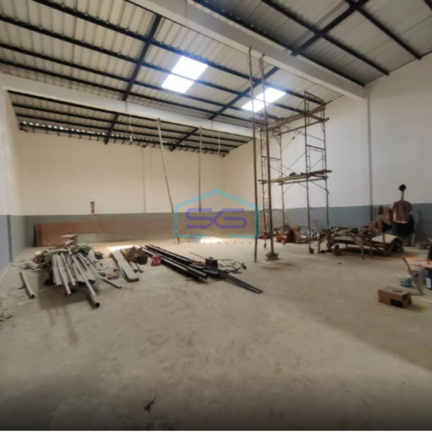 Disewakan  Gudang Baru Bsd Tangerang Selatan Luas Bangunan 750 m²-3