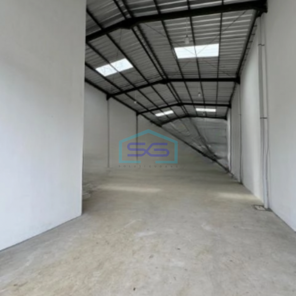 Disewakan Gudang Luas Tanah  300 m² Lokasi Bebas Banjir di Tangerang-4