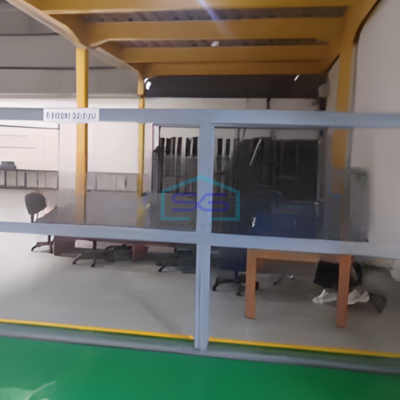 Disewaakn Gudang Akses Container 40 Feet Luas Bangunan 2167 m²  di Tangerang