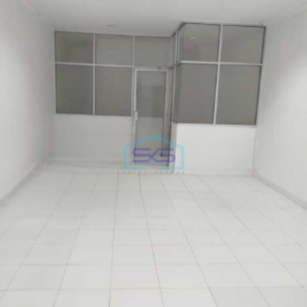 Disewakan Ruko 2 Lantai Luas Bangunan 103 m² Lokasi Bebas Banjir di Tangerang-2
