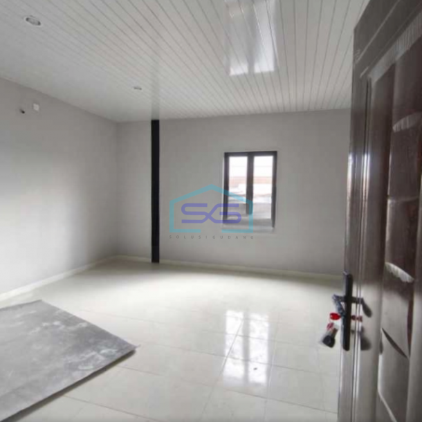 Disewakan Gudang Luas Bangunan 225 m² Lokasi Bebas Banjir di Tangerang-4