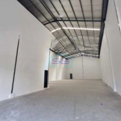 Disewakan Gudang Lokasi Bebas Banjir di Tangerang Luas Bangunan 660 m²