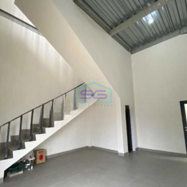 Disewakan Gudang Luas Tanah 429 m2 Lokasi Bebas Banjir di Jakarta Barat-2