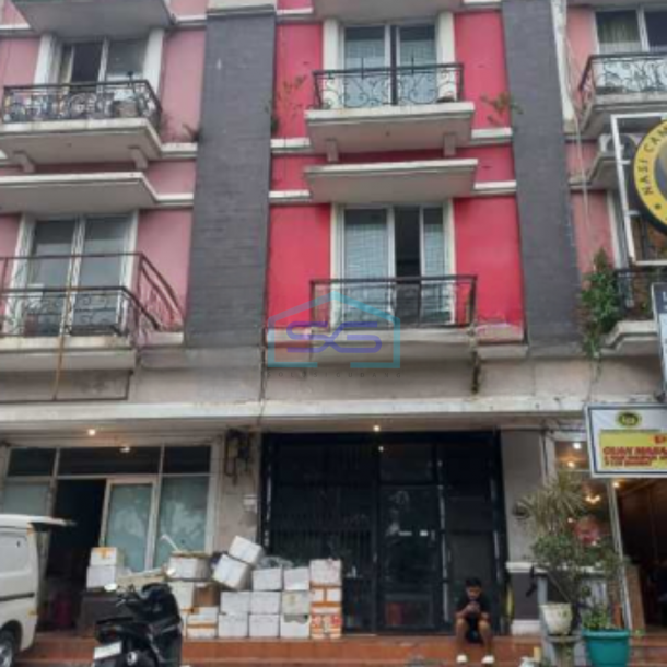 Dijual Ruko Luas Bangunan 255 m2 Lokasi di Gading Serpong Tangerang-1