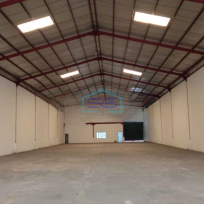 Disewakan Gudang 2 Lantai Luas Tanah 1223 m2 Lokasi di Cikupa Tangerang