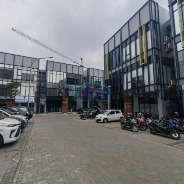 Dijual Ruko Hoek Murah 3 Lantai Lokasi di Bsd Tangerang Luas Bangunan 144m2-1