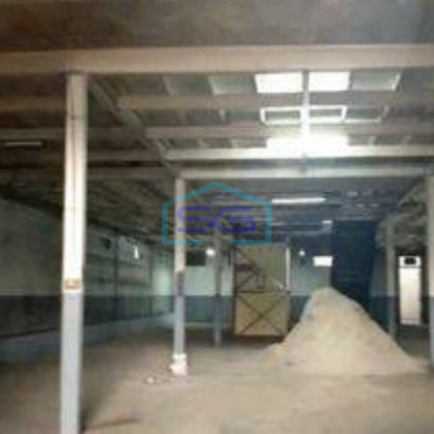 Disewakan Gudang dua lantai di jalan raya Narogong Bekasi