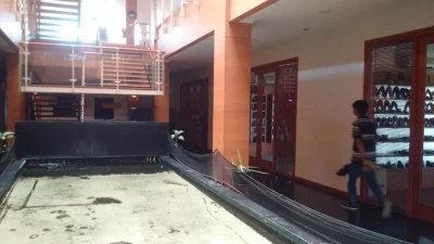 Disewakan kantor di Tangerang dekat pintu tol lippo karawaci luas 4000m