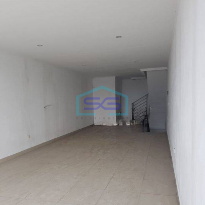 Dijual Ruko Bisa Untuk Gudang di Buah Batu Bandung