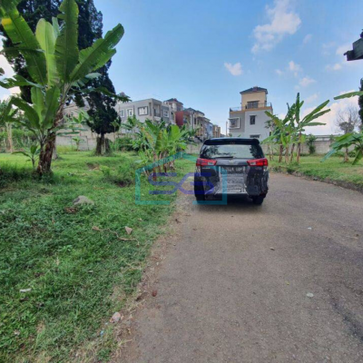 Dijual Tanah Posisi Bagus Untuk Gudang di Lembang Bandung