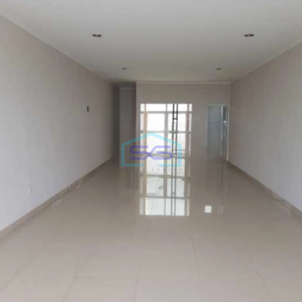 Disewakan Ruko 3 Lantai Luas Bangunan  200 m² di Buah Batu Bandung-2