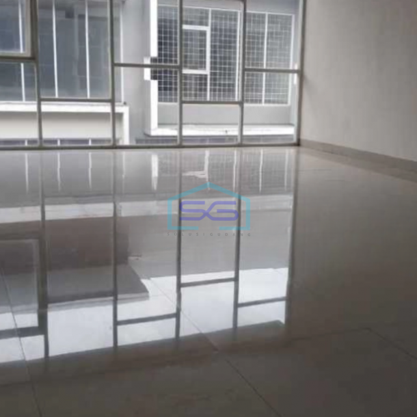 Dijual Ruko Luas Bangunan  210 m² Lokasi Strategis di Buah Batu Bandung-2