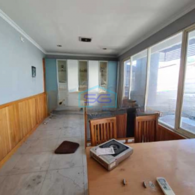 Dijual Cepat Ruko 2 Lantai Luas Bangunan  330 m² di Sawahan Surabaya-3