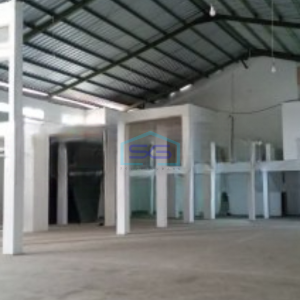 Disewakan Gudang Akses Container 40 Feet Luas Bangunan  1000 m² di Soekarno Hatta Bandung-1