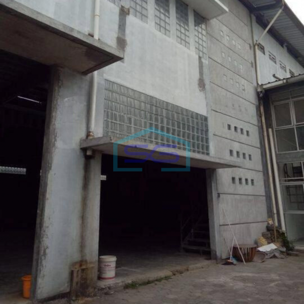 Disewakan Murah Gudang di Caringin Bandung-3