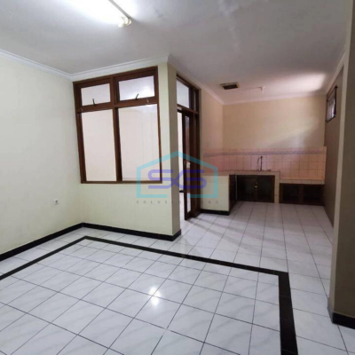 Dijual Ruang Usaha Untuk Gudang di Taman Kopo Indah Bandung