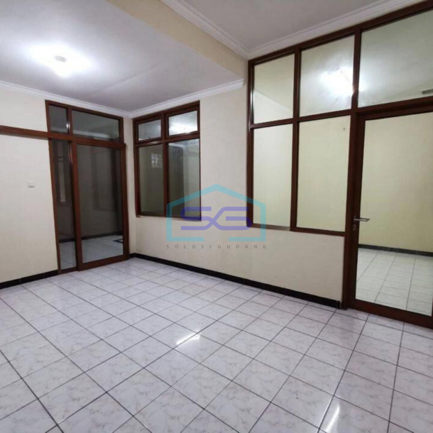 Dijual Ruang Usaha Untuk Gudang di Taman Kopo Indah Bandung-7