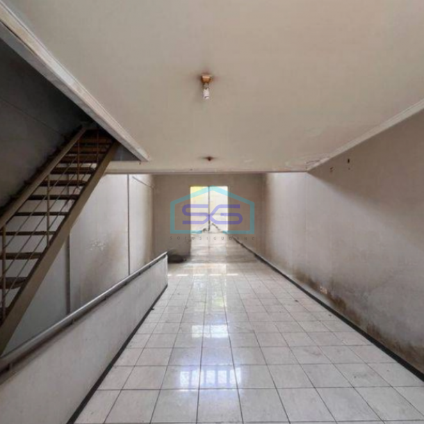 Disewakan Ruko 2 Lantai Kota Baru Parahyangan Bandung-1