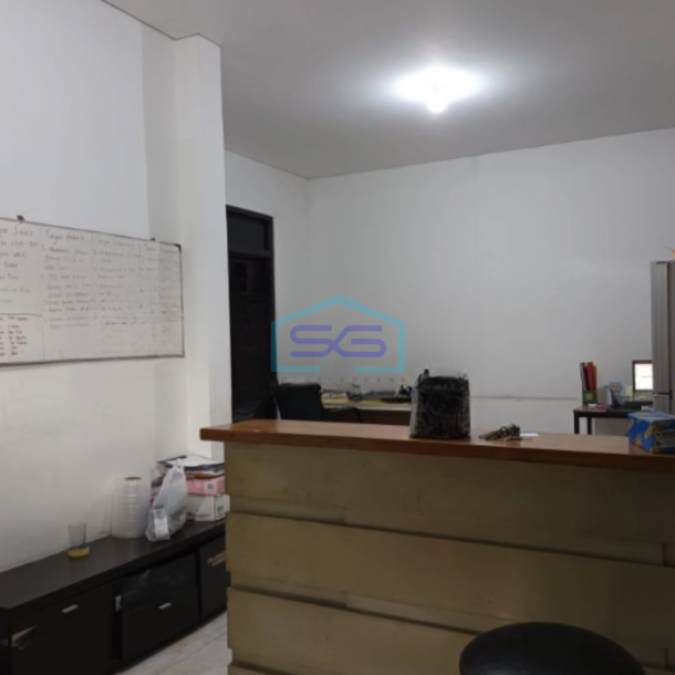 Dijual Gudang 2 Lantai Luas Tanah 500 m² Lokasi Margasih Bandung-2