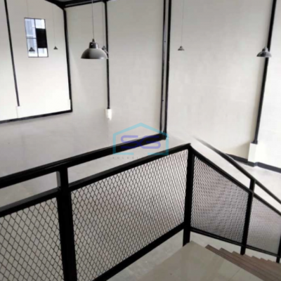 Disewakan Gudang Luas Bangunan  450 m² Lokasi Bebas Banjir di Padalarang Bandung