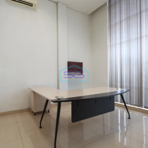 Disewakan Ruko 2 Lantai Luas Tanah 320 m² Lokasi Lengkong Bandung-2