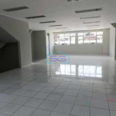 Disewakan Ruko Luas Bangunan  750 m² Lokasi Pungkur Bandung