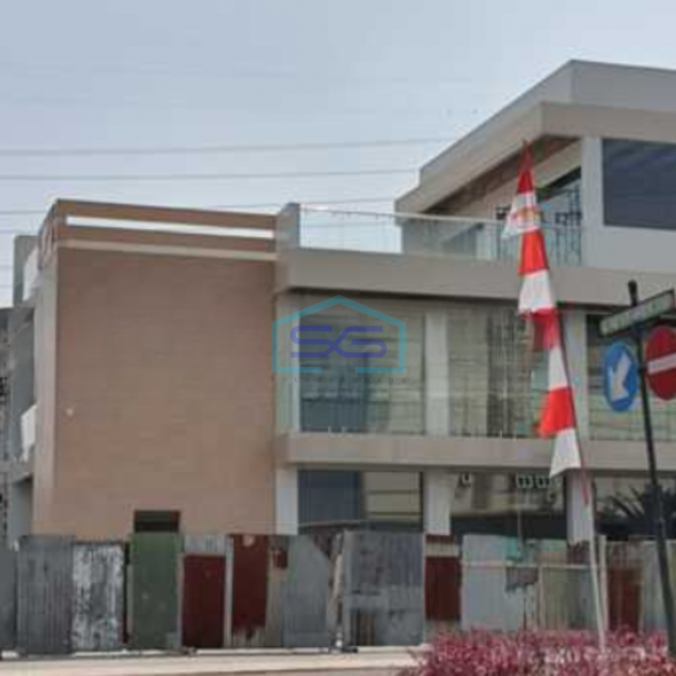 Disewakan Ruko 2 Lantai Luas Tanah 421 m² Lokasi Bojongkidul Bandung-1