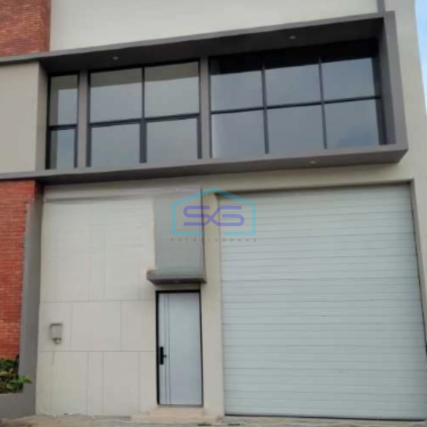 Disewakan Gudang Lokasi Bebas Banjir Luas Tanah 600 m² di Bandung-1