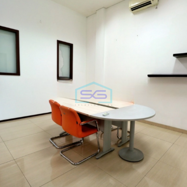Disewakan Ruko 2 Lantai Luas Tanah  320 m² Lokasi Lengkong Bandung-1