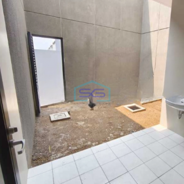 Disewakan Ruko 2 Lantai Siap Pakai Luas Bangunan 142 m²  di Bandung-2