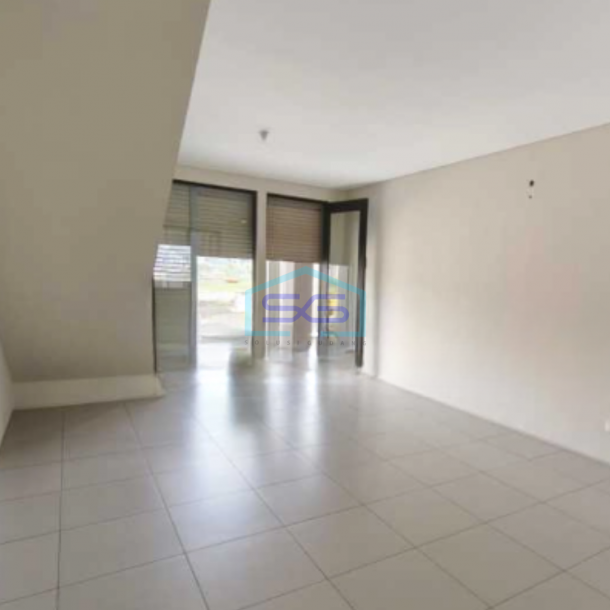 Disewakan Ruko 2 Lantai Siap Pakai Luas Bangunan 142 m²  di Bandung-1