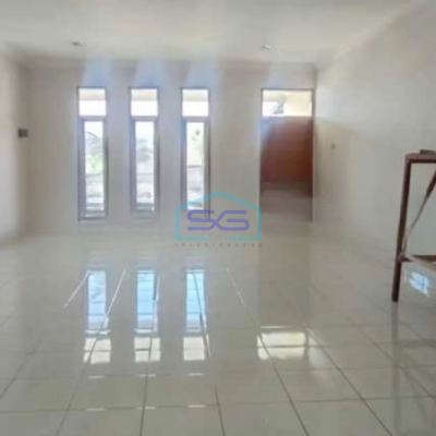 Dijual Ruko Siap Huni Luas Bangunan 300 m² Lokasi Taman Kopo Indah Bandung