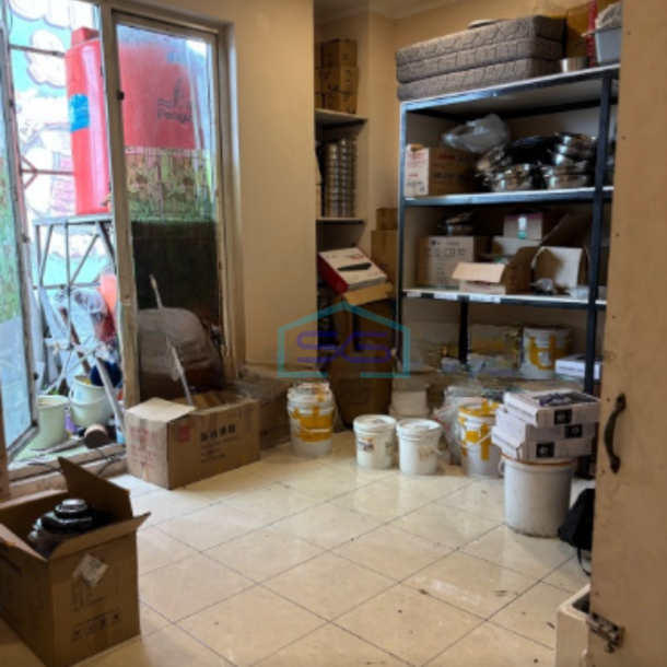 Disewakan Ruko 3 Lantai Di Boulevard Hijau Harapan Indah Bekasi Luas Bangunan  105 m²-2