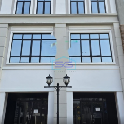 Disewakan Ruko Gandeng 2 Unit Sedayu City Boulevard Raya, Kelapa Gading, Jakarta Utara Luas Bangunan  648 m²