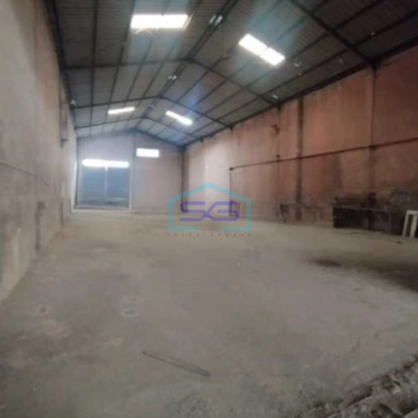 Disewakan Gudang Luas Tanah  568 m² Lokasi di Surabaya-2