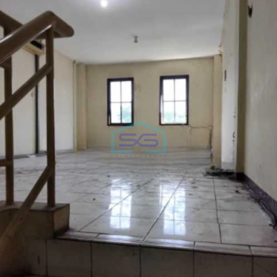 Disewakan Ruko Luas Bangunan 200 m² Lokasi di Surabaya