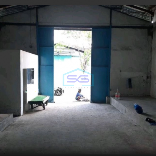 Disewakan Gudang Tidak Banjir Lokasi di Surabaya Luas Tanah 500 m²-1