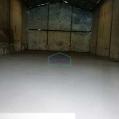 Dijual Gudang Luas Bangunan  300 m² Lokasi di Margomulyo Surabaya