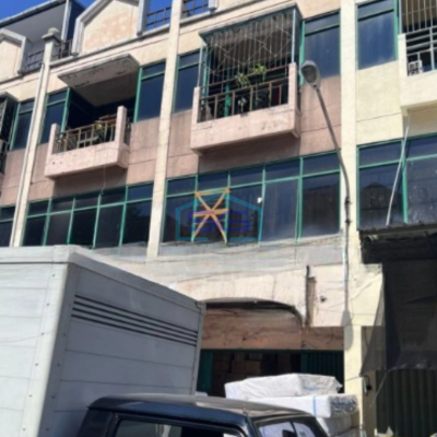 Dijual Ruko 3 Lantai Luas Bangunan 167 m² Lokasi di Surabaya Jawa Timur