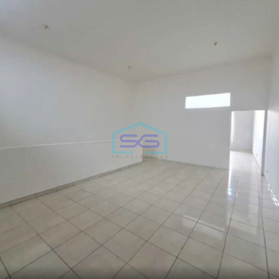 Dijual Ruko 2 Lantai Luas Bangunan 152 m² Lokasi di Wiyung Surabaya