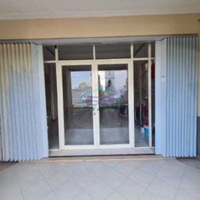 Dijual Ruko 2 Lantai Luas Bangunan 152 m² Lokasi di Wiyung Surabaya