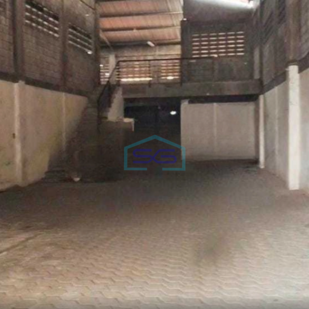 Disewakan Gudang Siap Pakai Luas Bangunan  600 m² di Waru Sidoarjo Jawa Timur-3
