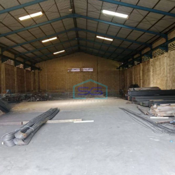 Disewakan Gudang Akses Container Luas Tanah 1600 m² di Jaten Solo-3