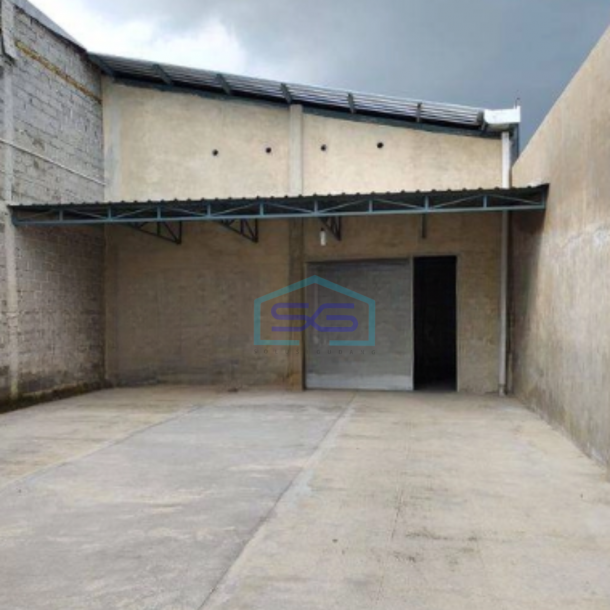 Disewakan Gudang Akses Container Luas Tanah 800 m² di Gatak Sukoharjo-1