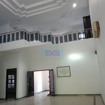 Dijual Ruang Usaha 2 Lantai Luas Bangunan 400 m² di Banjarsari Solo