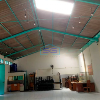 Dijual Ruang Usaha Akses Truk di Mojongsongo Solo Luas Tanah  150 m²