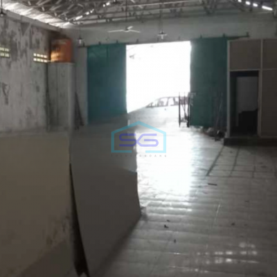 Dijual Gudang Luas Tanah  1300 m² Lokasi Strategis di Sragen Jawa Tengah
