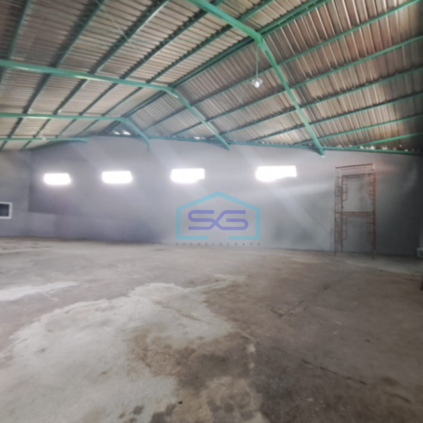 Disewakan Gudang Akses Container di Pabelan Solo-1
